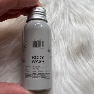 DedCool Xtra Milk Body Wash - 2oz